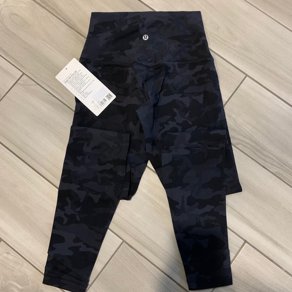 Lululemon Align Pant 28” Incognito Camo - Picture 6 of 6